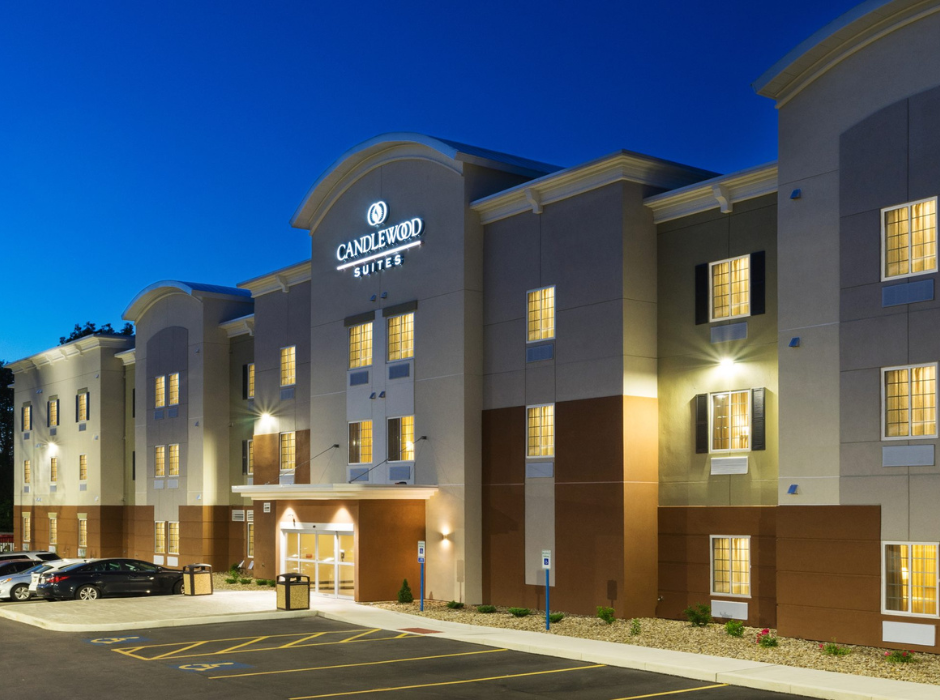 Candlewood Suites Grove City - Outlet Center