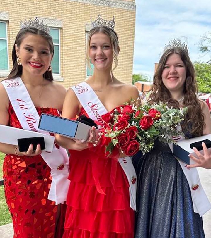 Click for 2025 Strawberry Queen Pageant story Closeup photo of Strawberry Queen Karlee Jo Ingram, first runner-up Samantha Taylor, and second runner-up Savannah Cunningham