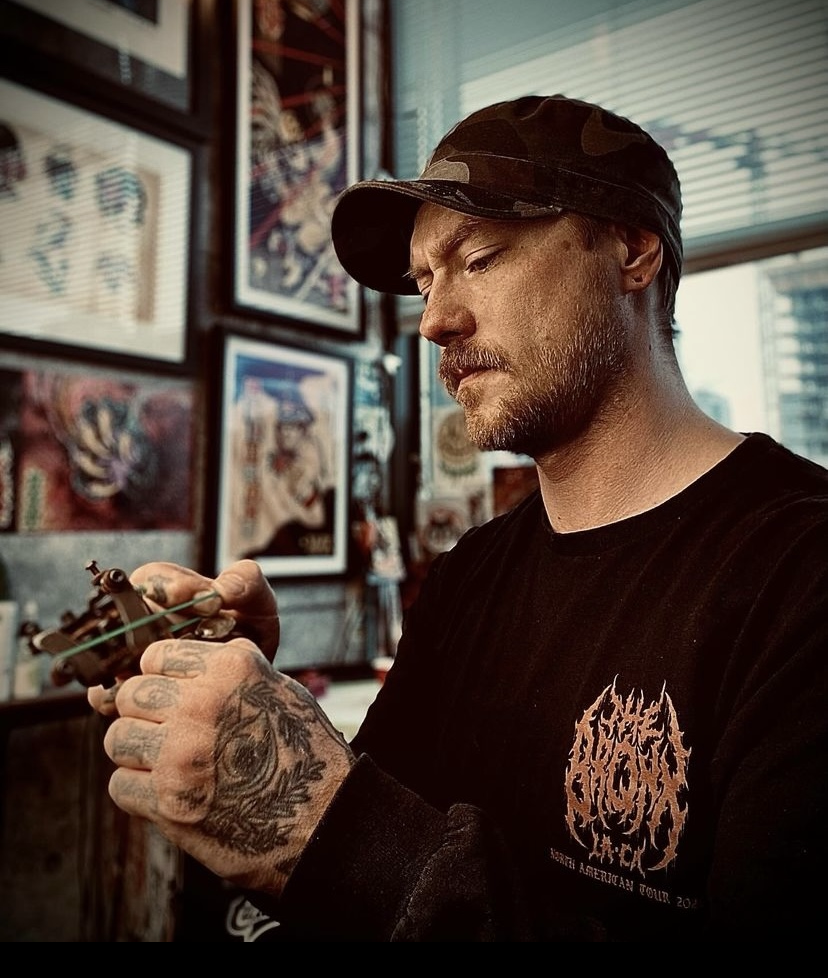 Dylan – Owner/Artist