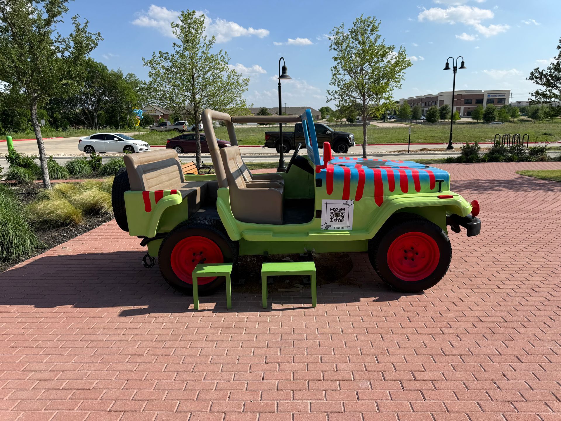 Jurassic Dino Jeep Photo Attraction at Dino Clean Car Wash
