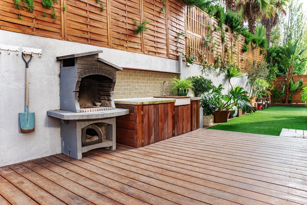 Outdoor Kitchen