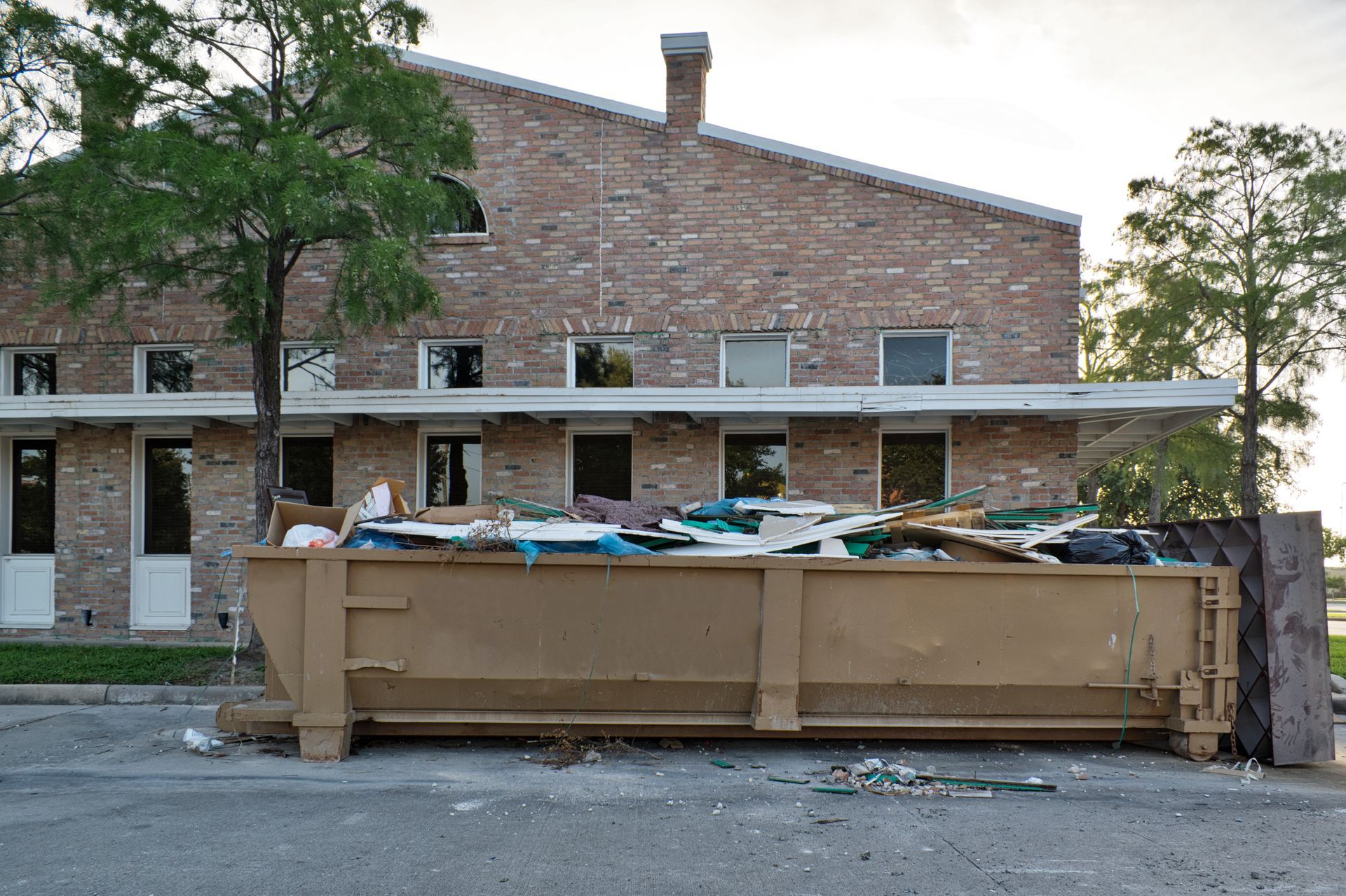 Residential Roll Off Dumpster Rental