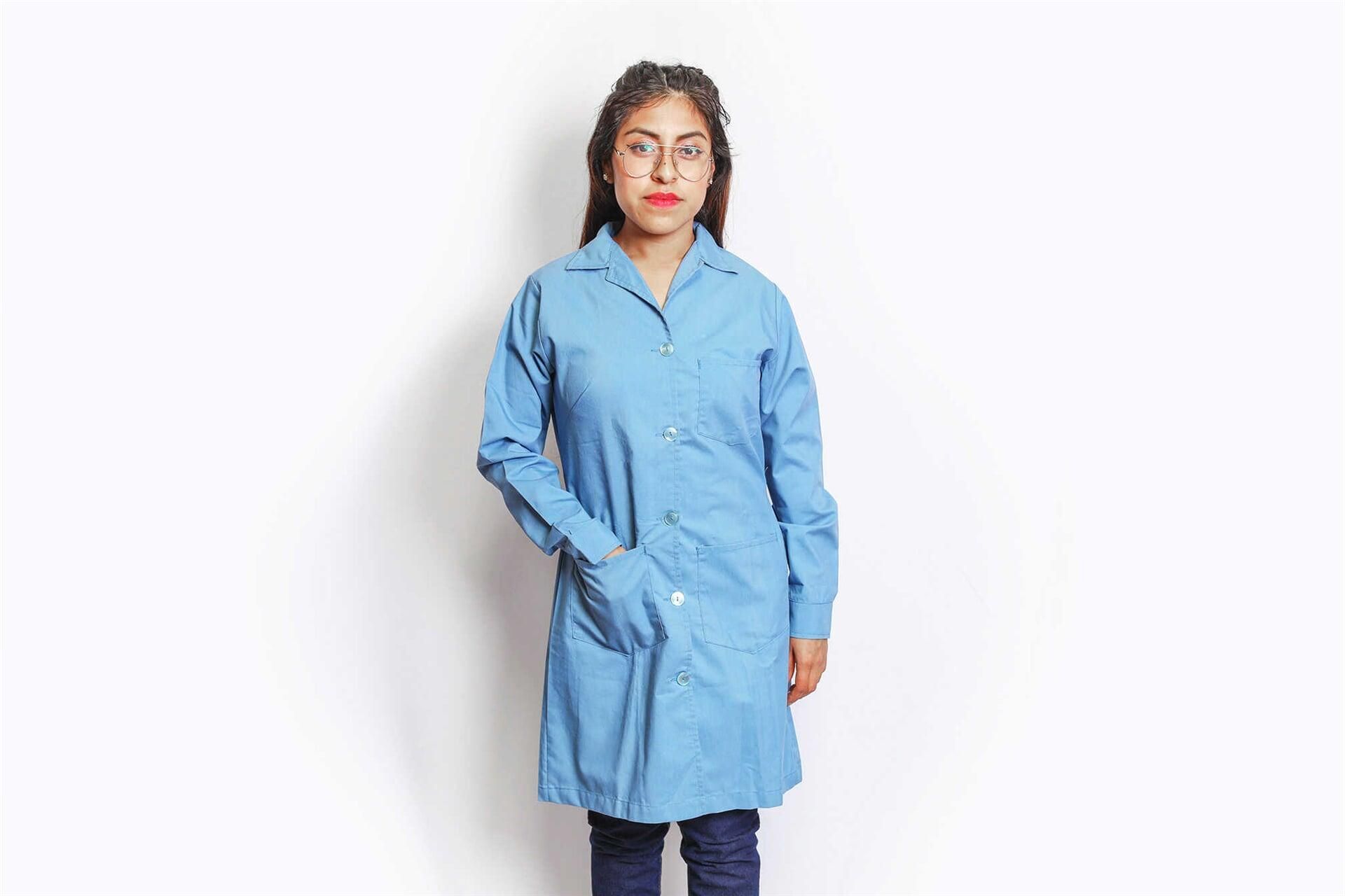 UNIFORMES Y CREACIONES ROCHA – bata dama