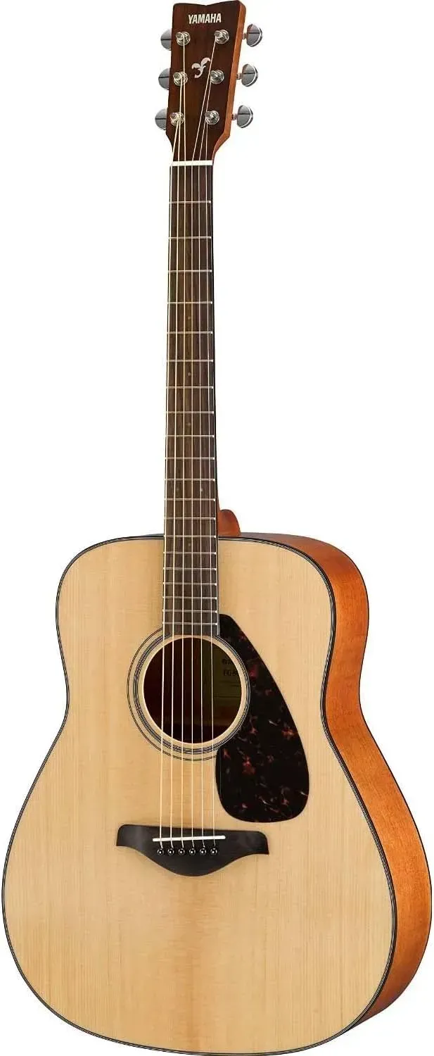 Yamaha FG800 solid top dreadnought acoustic guitar in natural finish Yamaha FG800 solid top dreadnought acoustic guitar in natural finish