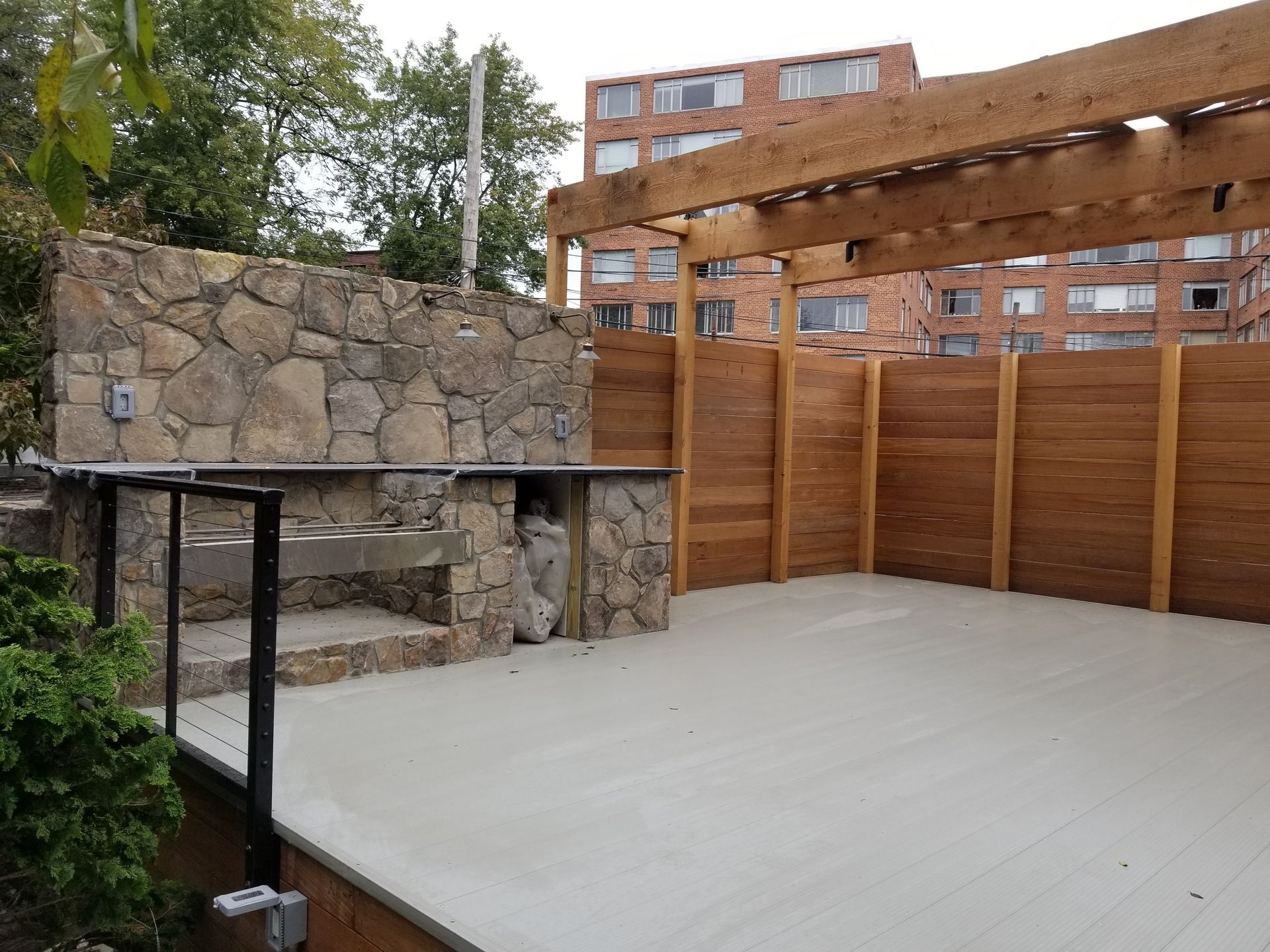 deck contractor services