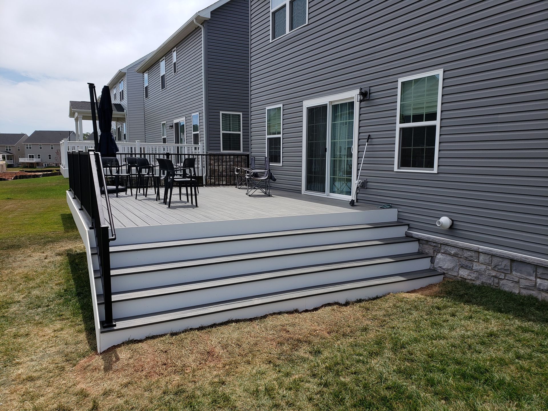 deck contractor services