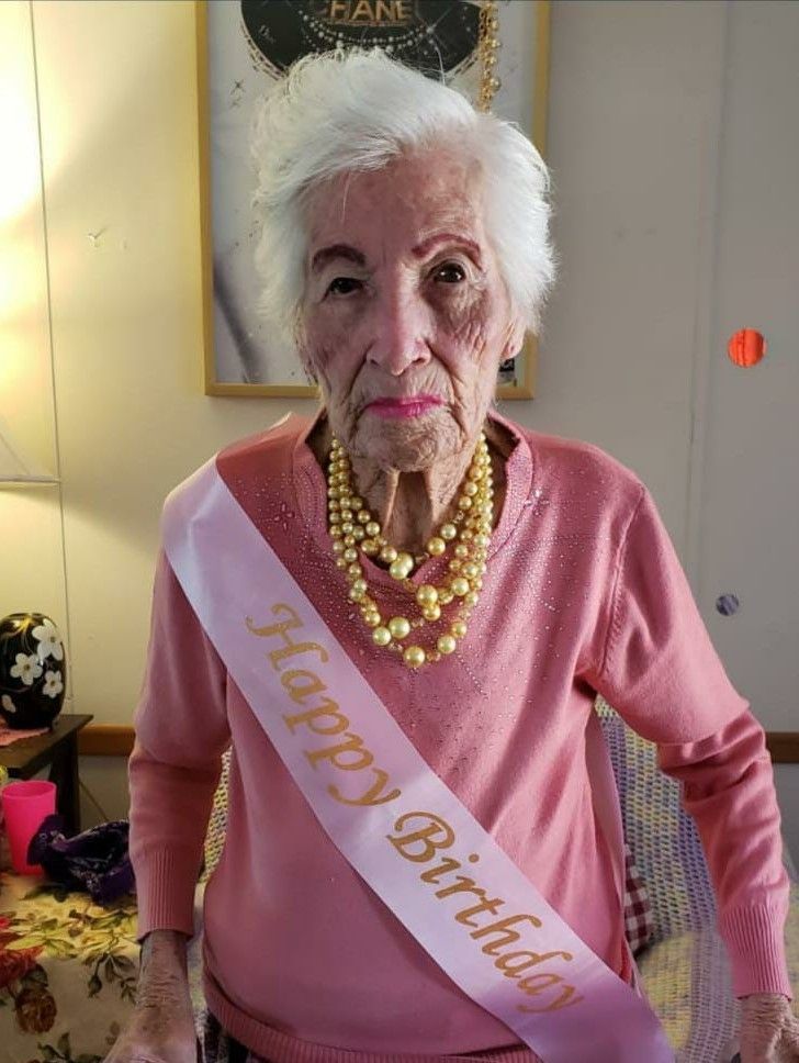 Elia Aida Bernal