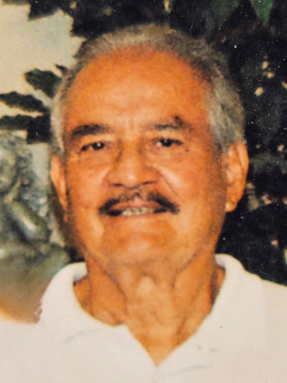 Elia Aida Bernal