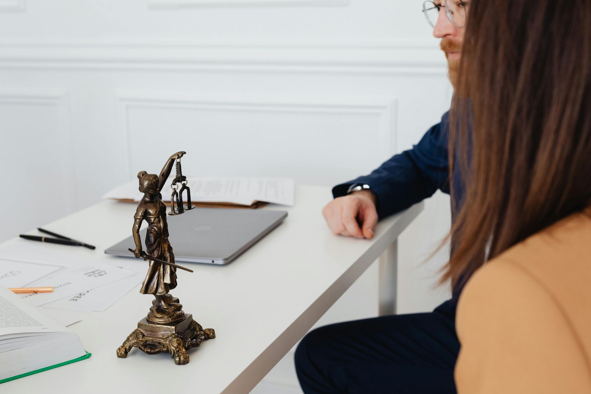 CONSULTORÍA LEGAL ARP SC - AMPARO