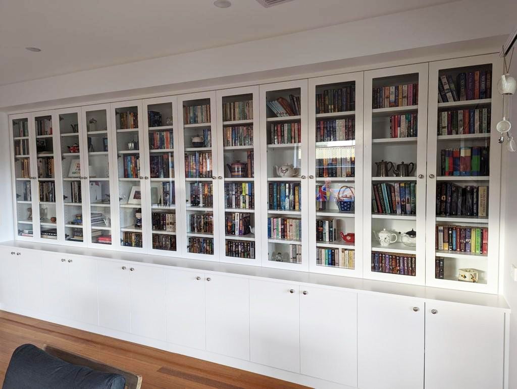 bookshelf