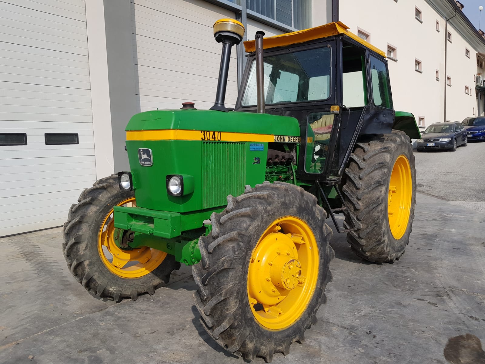 trattore agricolo
