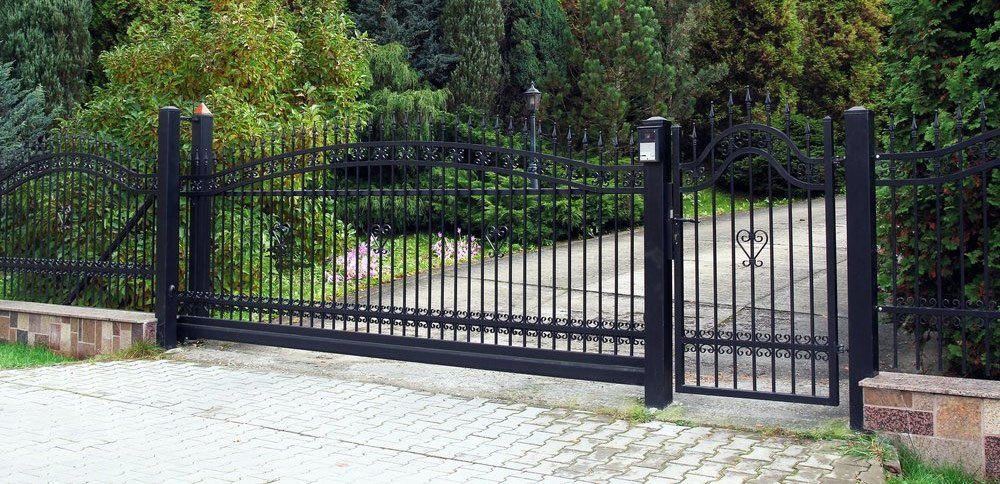 Picking The Right Fencing For Your Business