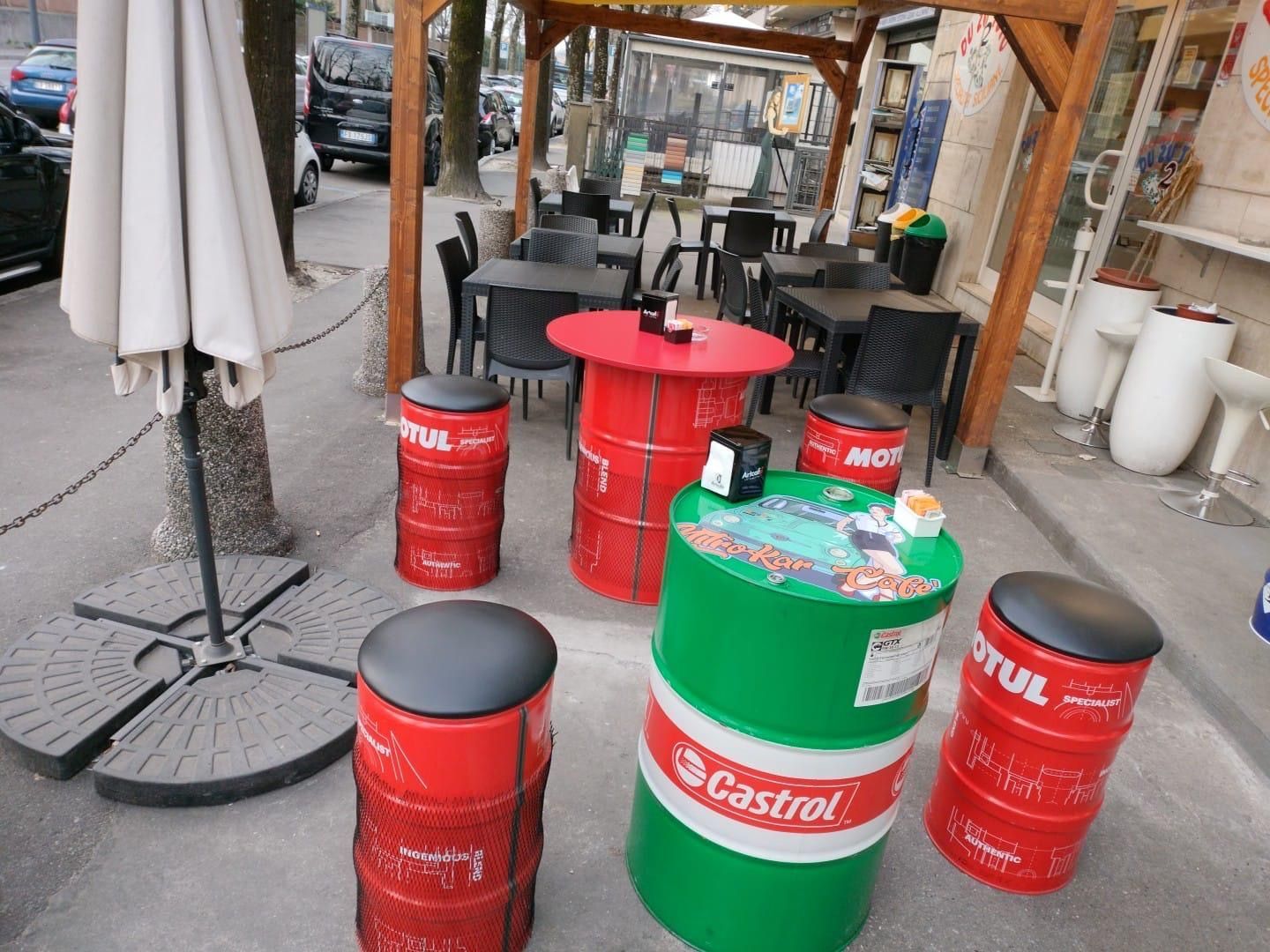 corner cafè