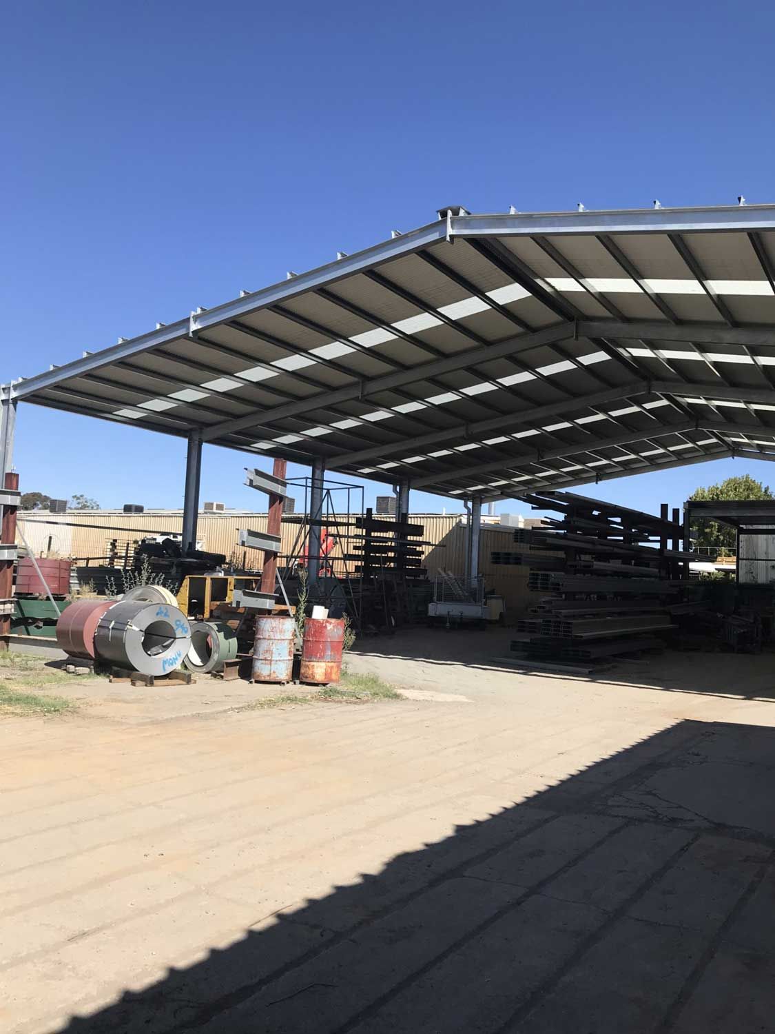 Metals and Large Roof
