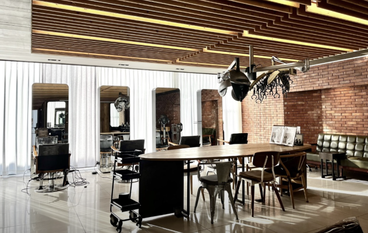 Salon floor