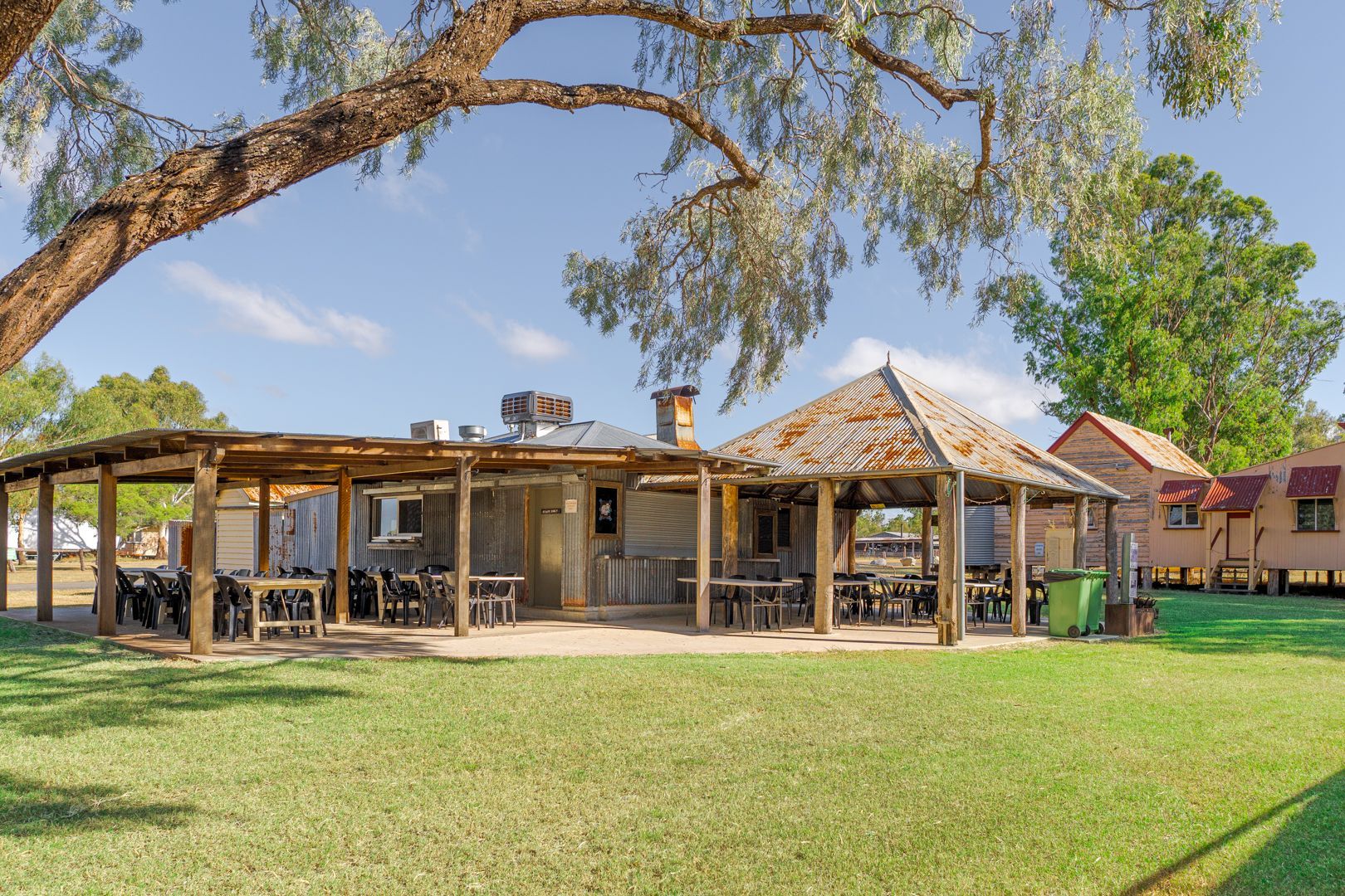 Jondaryan Woolshed