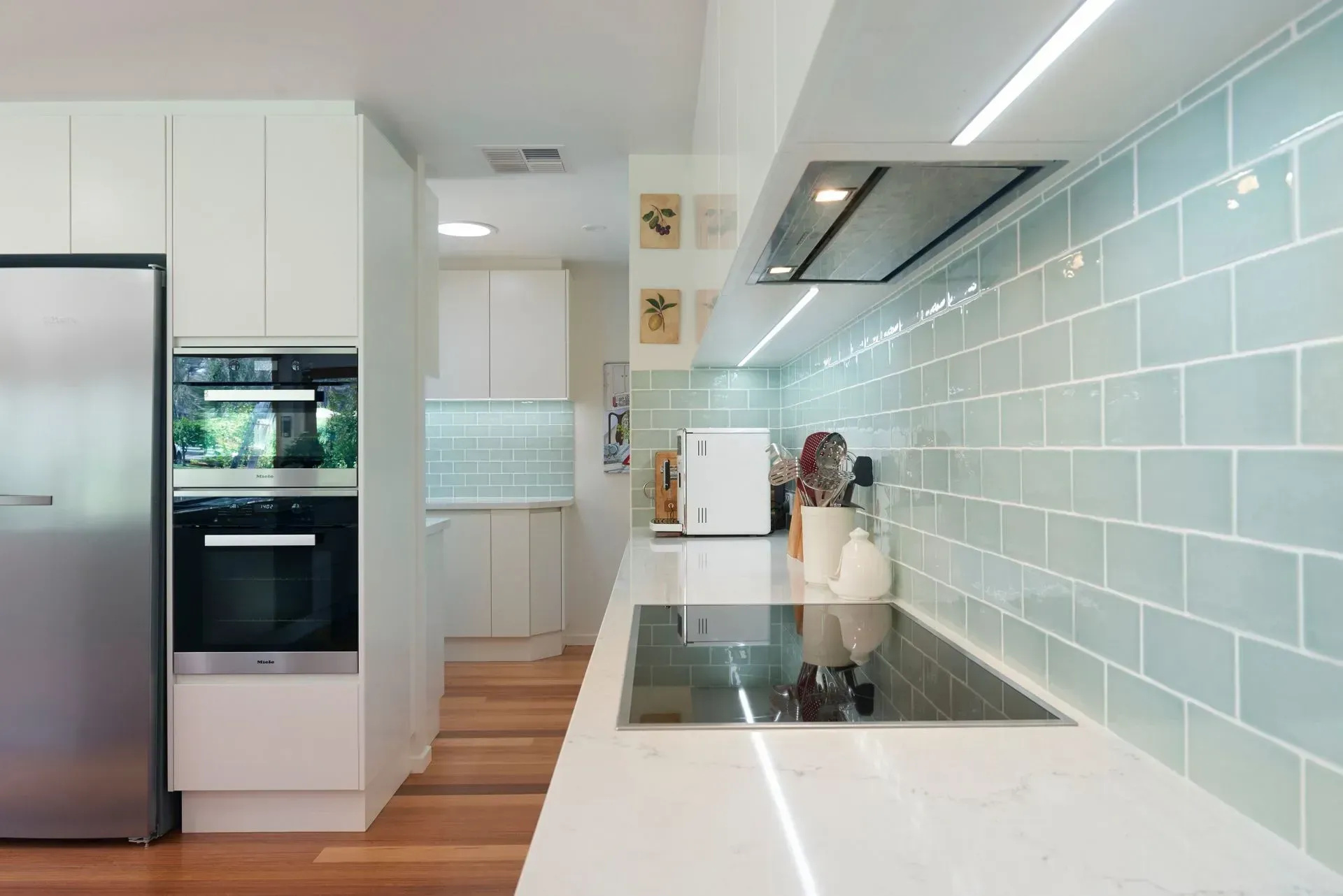 Kitchen With Butler's Pantry — Shepparton VIC — KitchenWise Kitchen With Butler's Pantry — Shepparton VIC — KitchenWise
