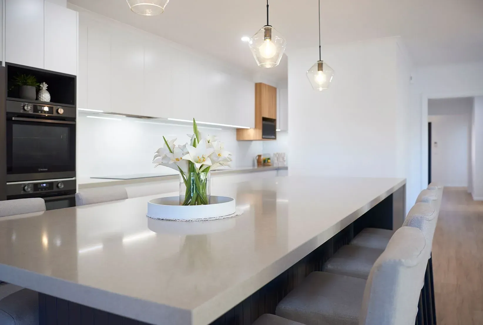 Table with Plant and Some Chandeliers House Indoor — Shepparton Vic — Kitchenwise Table with Plant and Some Chandeliers House Indoor — Shepparton Vic — Kitchenwise