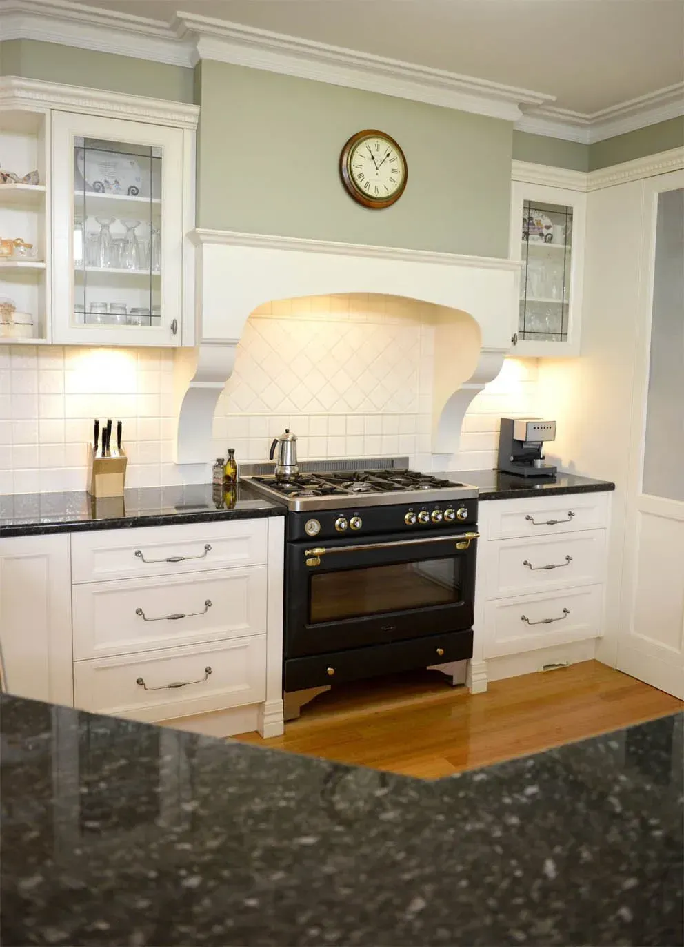 Decorative Handles & Knobs — Shepparton VIC — KitchenWise