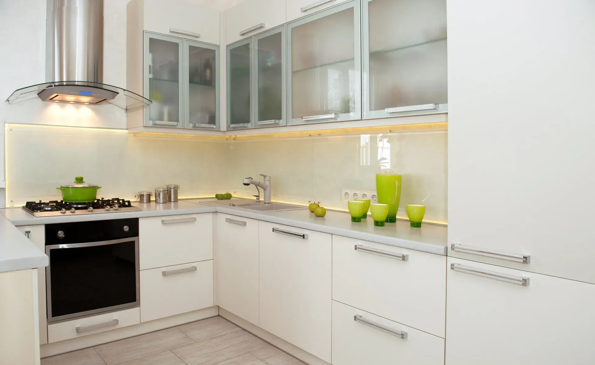 Kitchen White Reflects Light — Shepparton VIC — KitchenWise Kitchen White Reflects Light — Shepparton VIC — KitchenWise