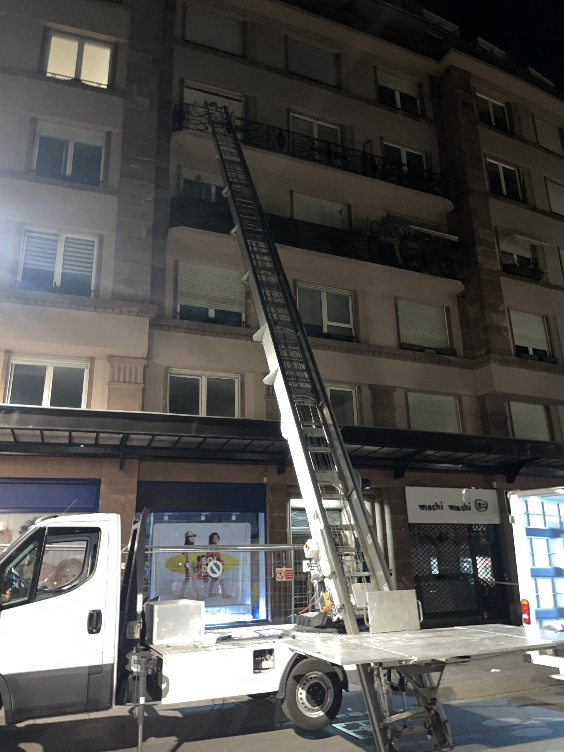 Monte-meuble en intervention pour un déménagement