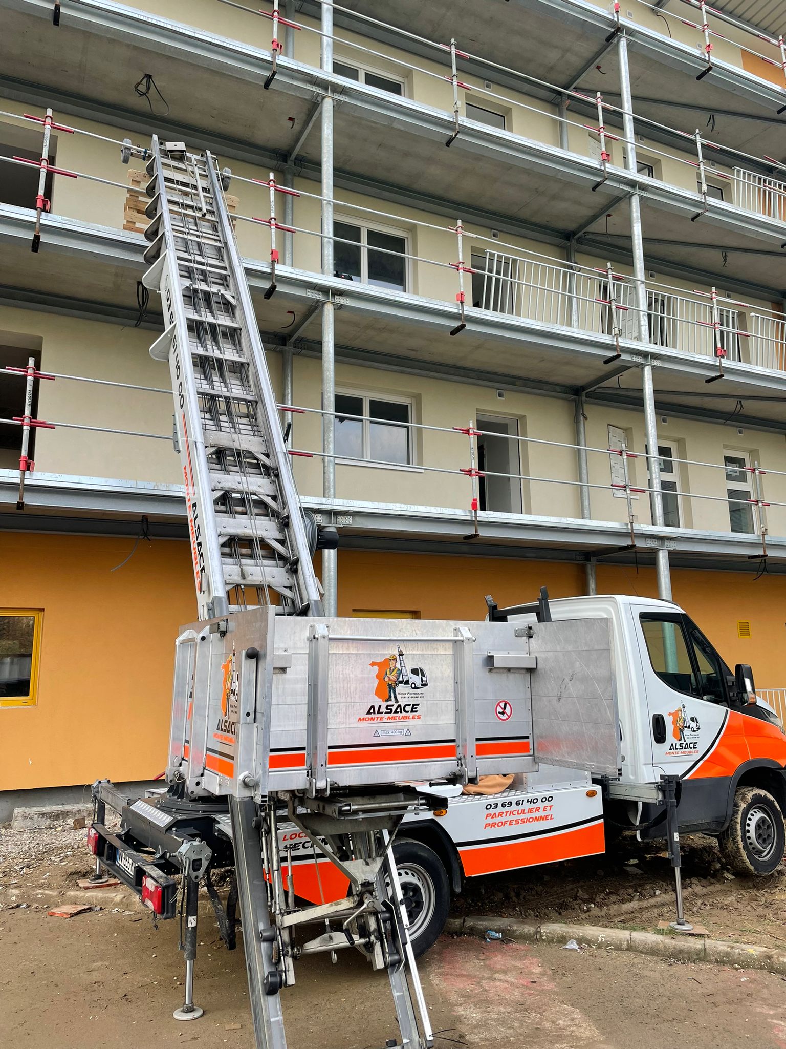 Monte-meuble en intervention pour un déménagement