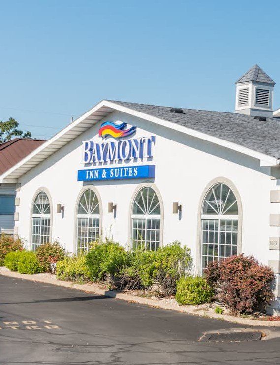 Baymount Inn and Suites Osage Beach MO