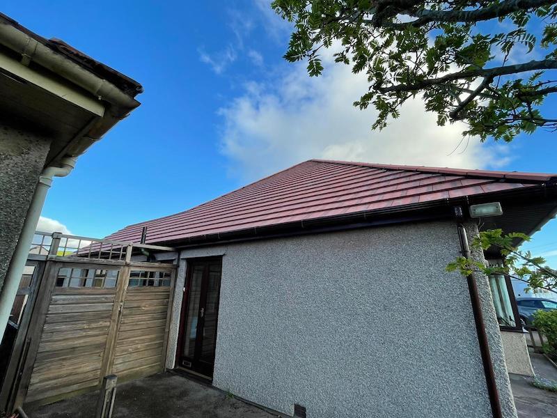 New bungalow roof by Duncan Roofing and Building Ltd