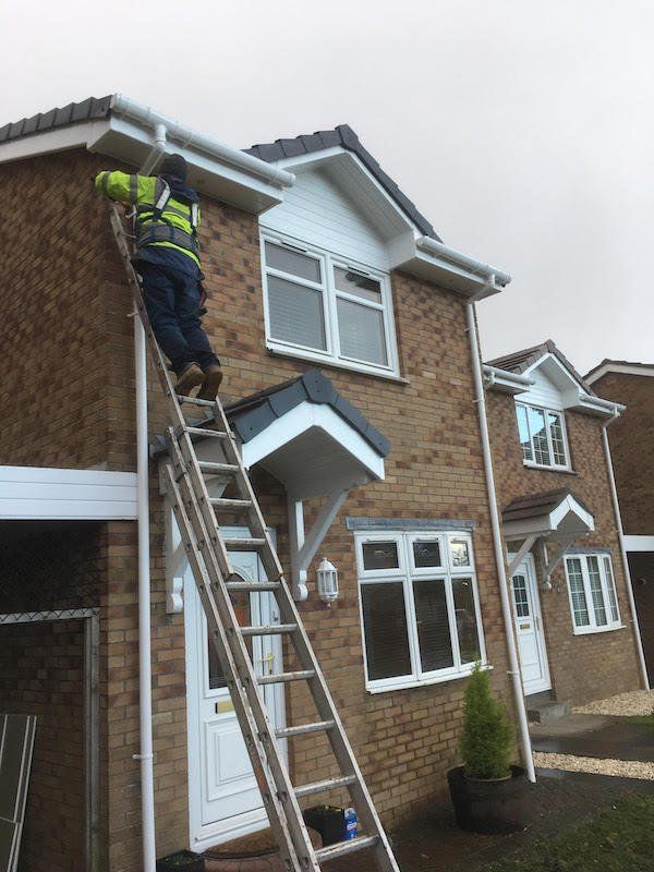 Gutters and Fascias by Milton Keynes roofing contractor Duncan Roofing and Building Limited