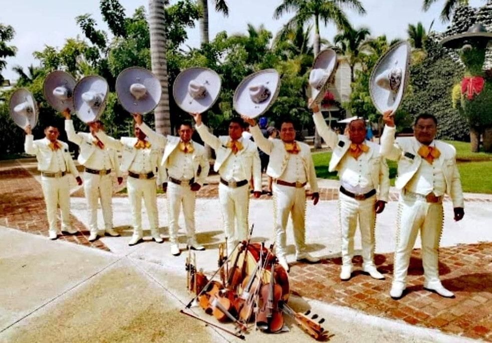MARIACHI ÁNGELES DE PLATA - Mariachis para todo evento