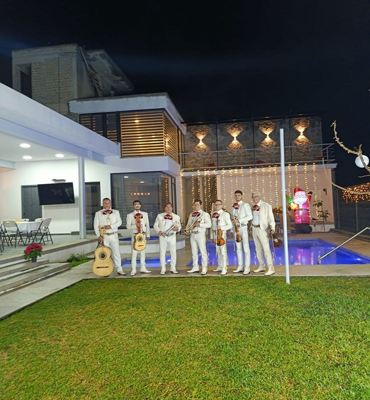 Mariachi para serenatas