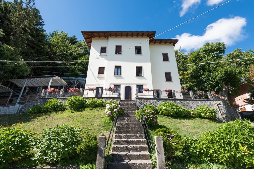HOTEL MIRAMONTI