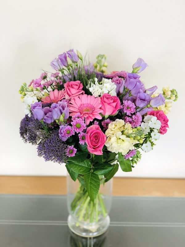 Florist in Hedge End delivering beautiful Same and Next day flowers