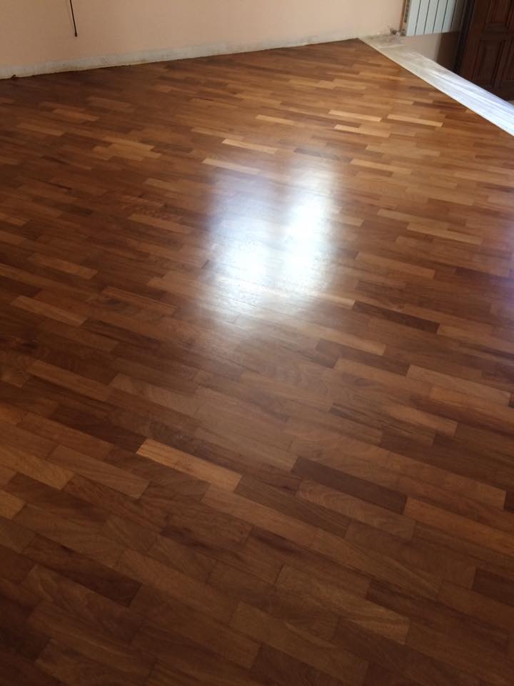 parquet verniciato