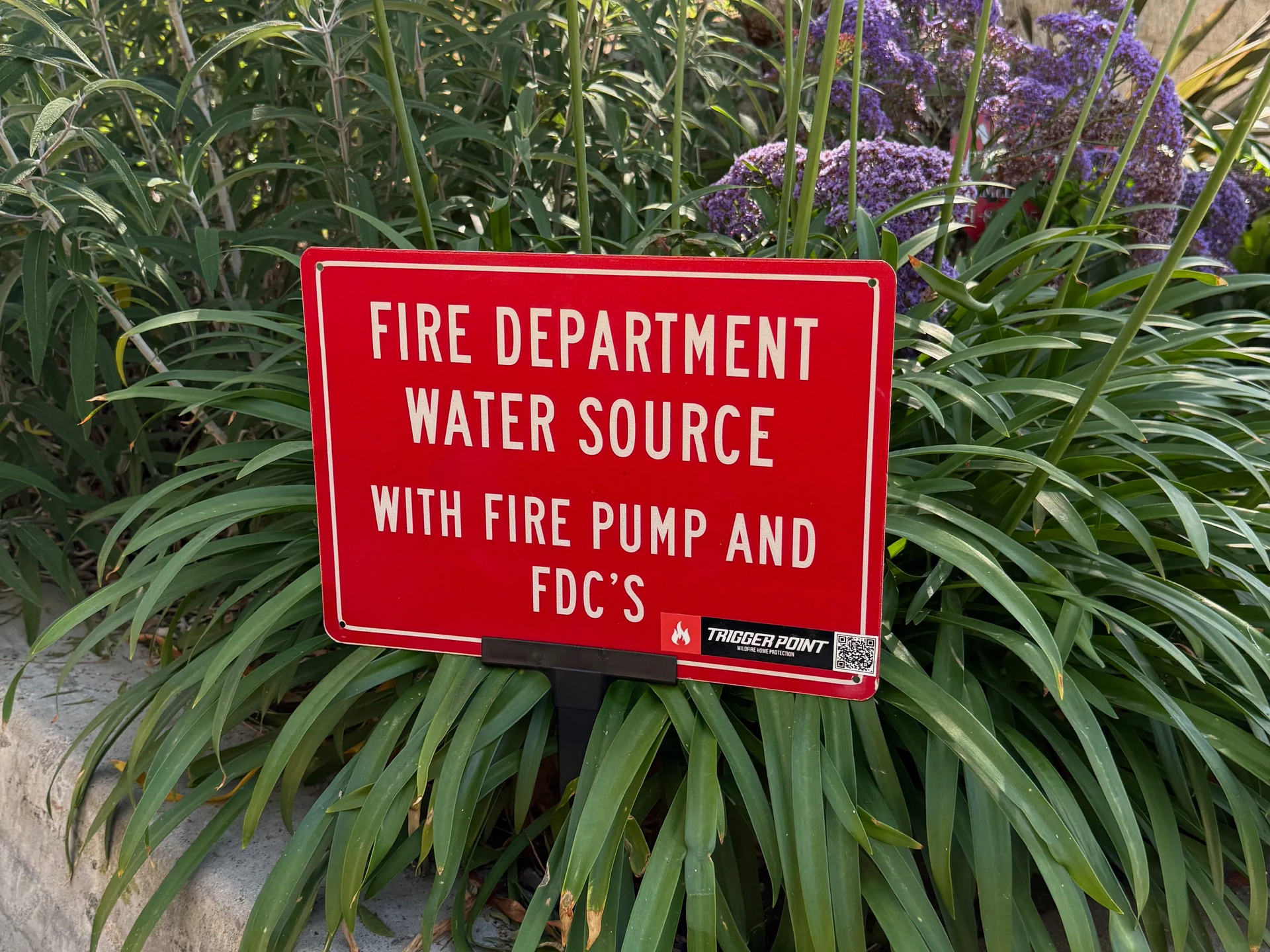 Red sign: 