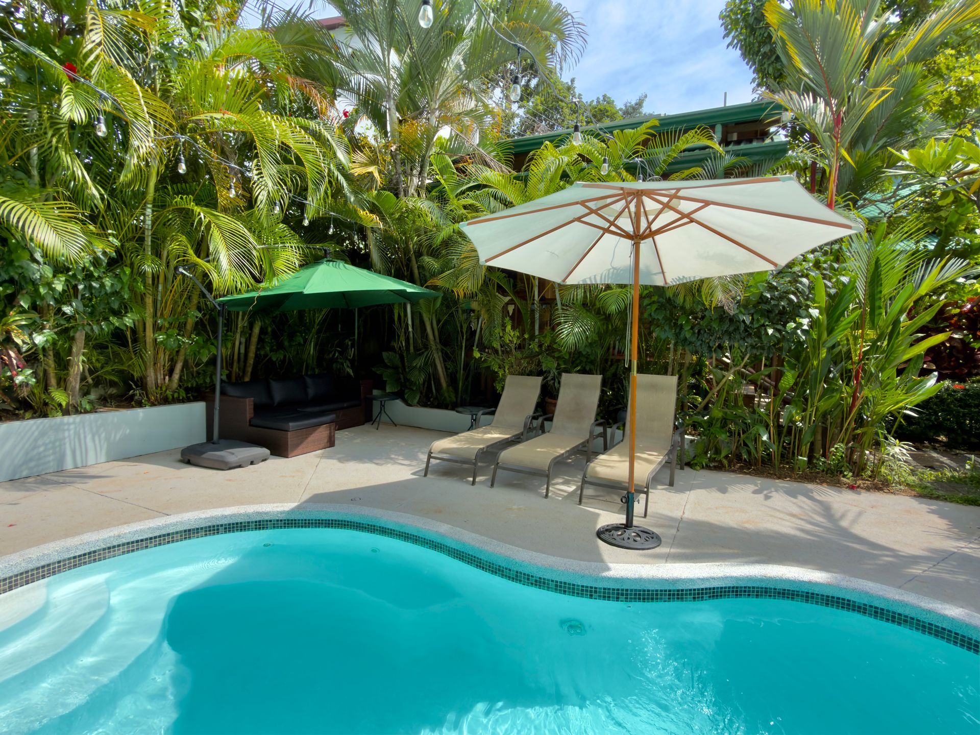 vacation rental in Manuel Antonio with a pool, solar pool pump making the stay ecologically sustainable, ecological stay