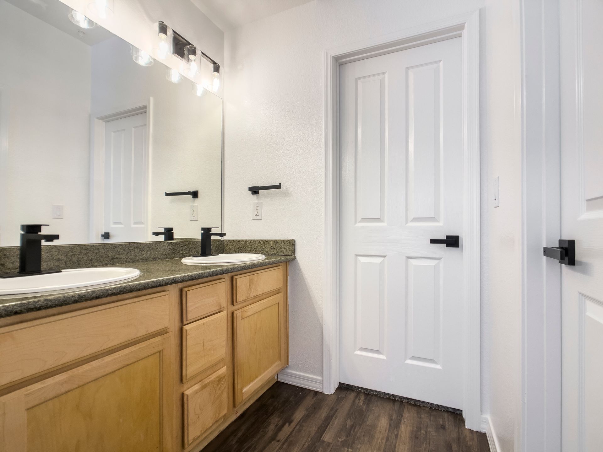 Apartment interior shown in the official Fringe on 61st gallery.