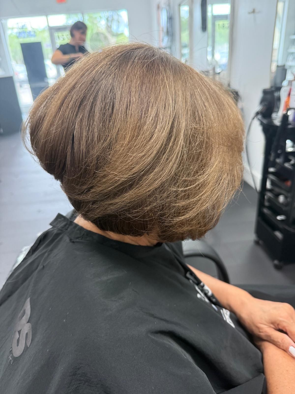 Rounded bob haircut with volume, back view