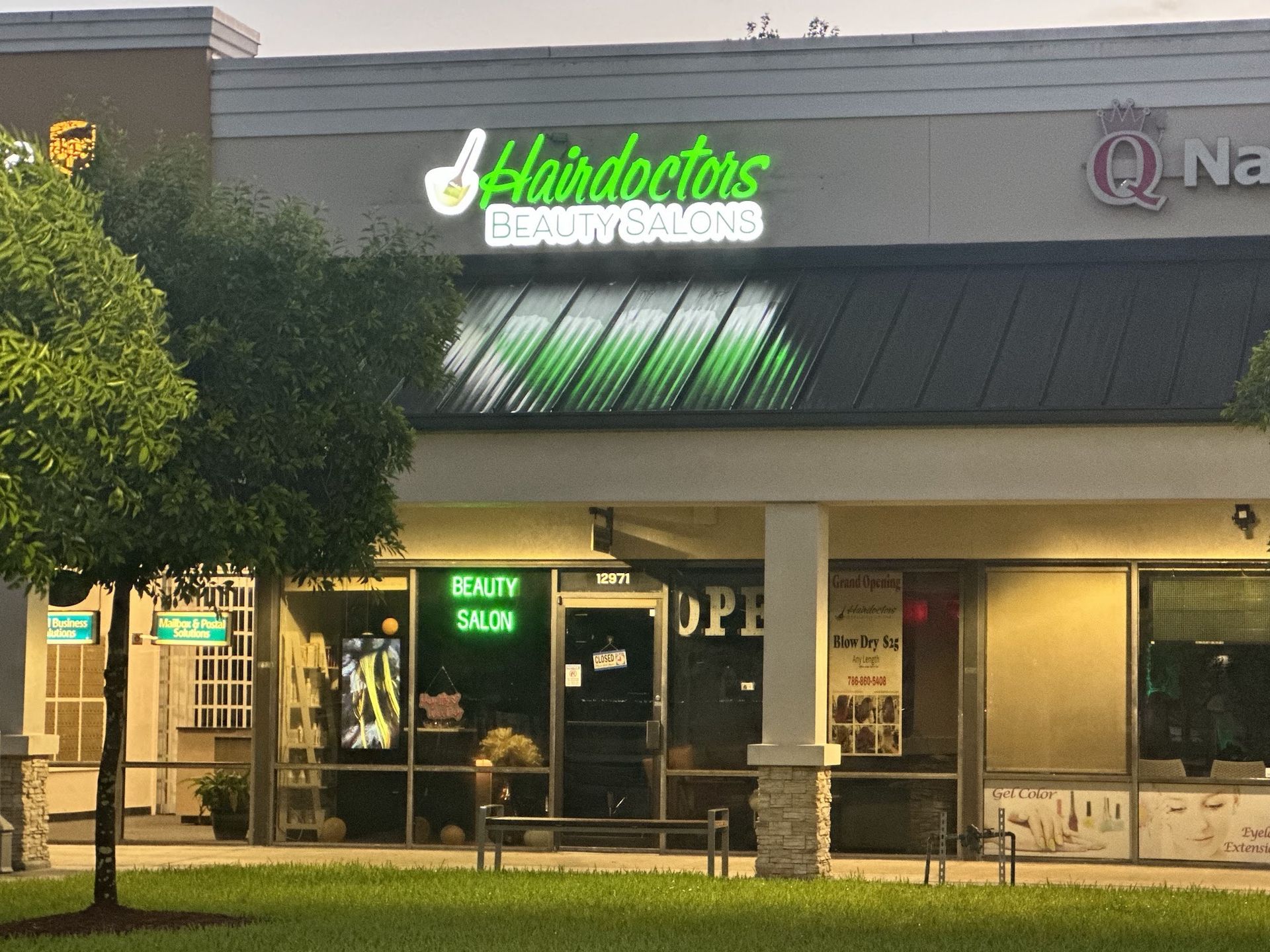 Hairdoctors Specialty Salons in The Crossings, Miami