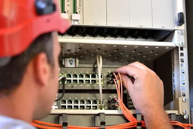 wire connecting to server