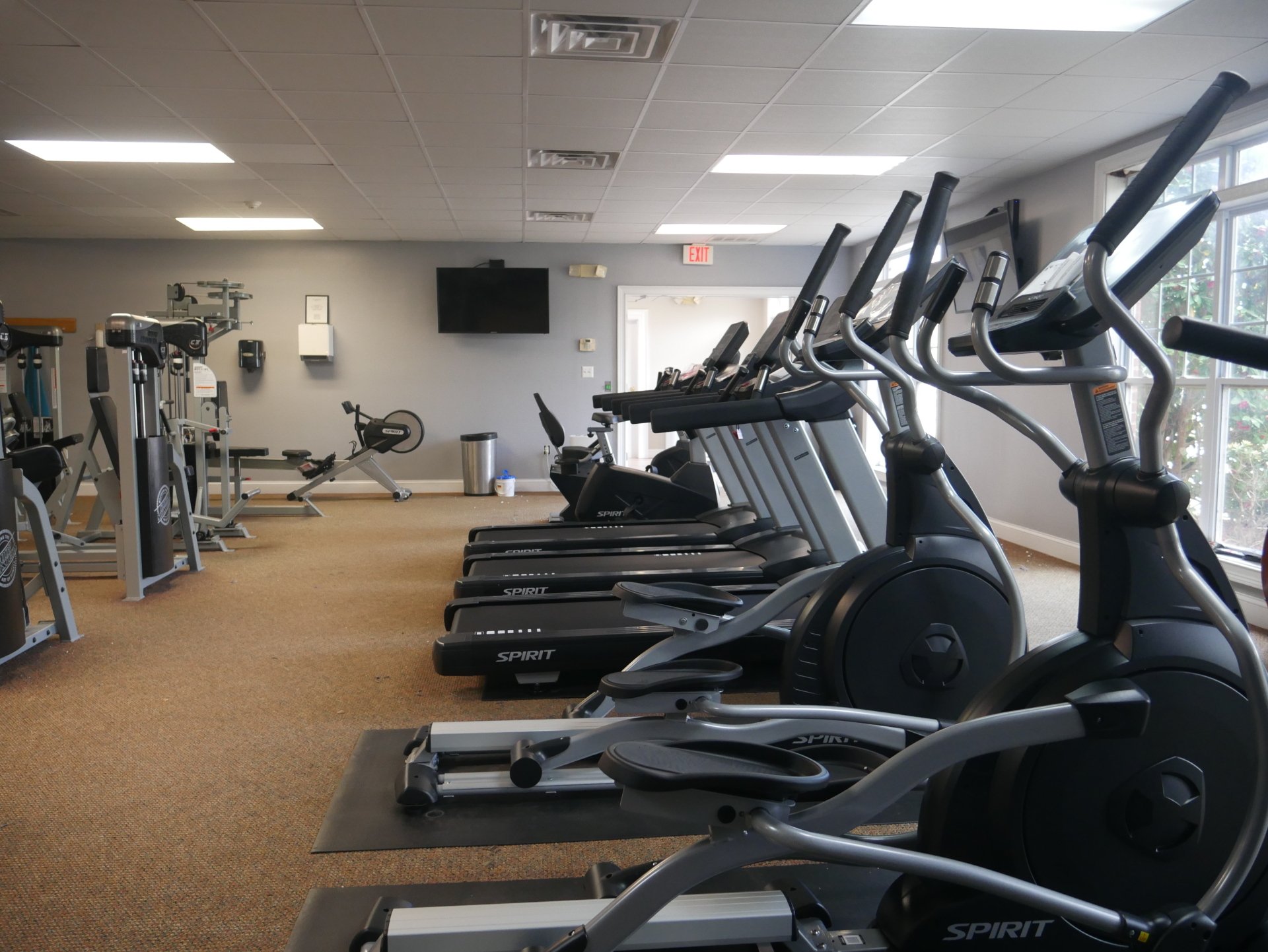 Jennings Mill Country Club Pool & Fitness Center