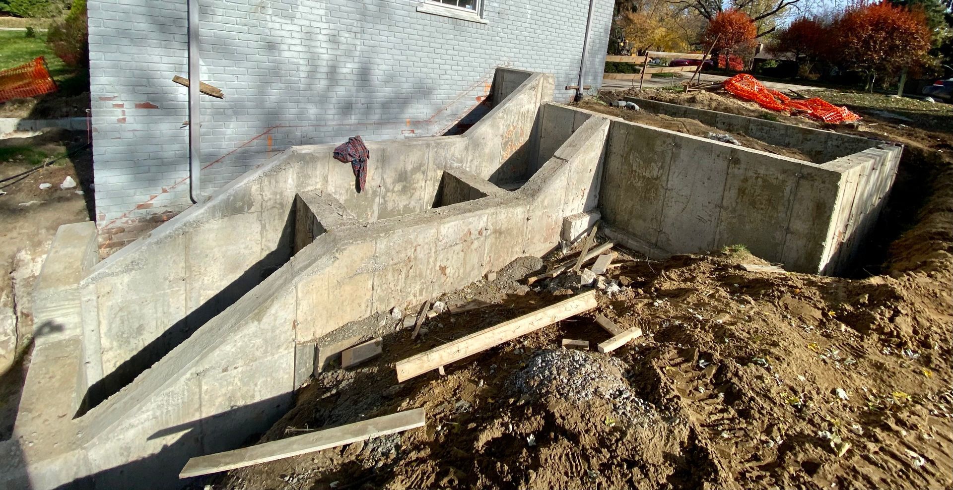 retaining wall installation