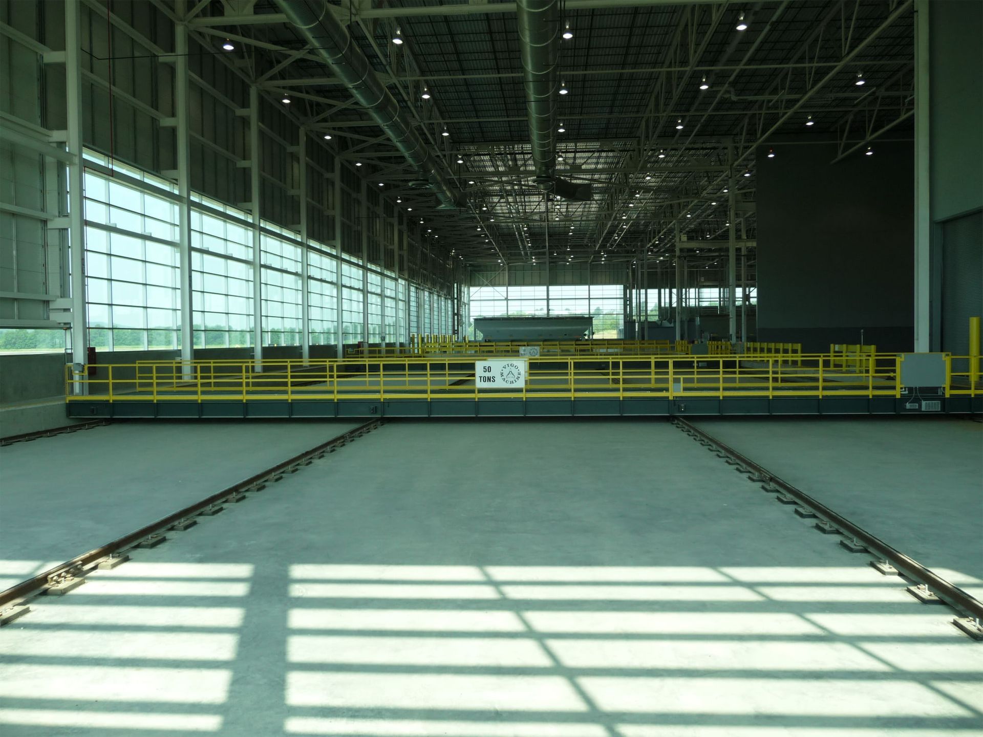 Automated railcar facility 