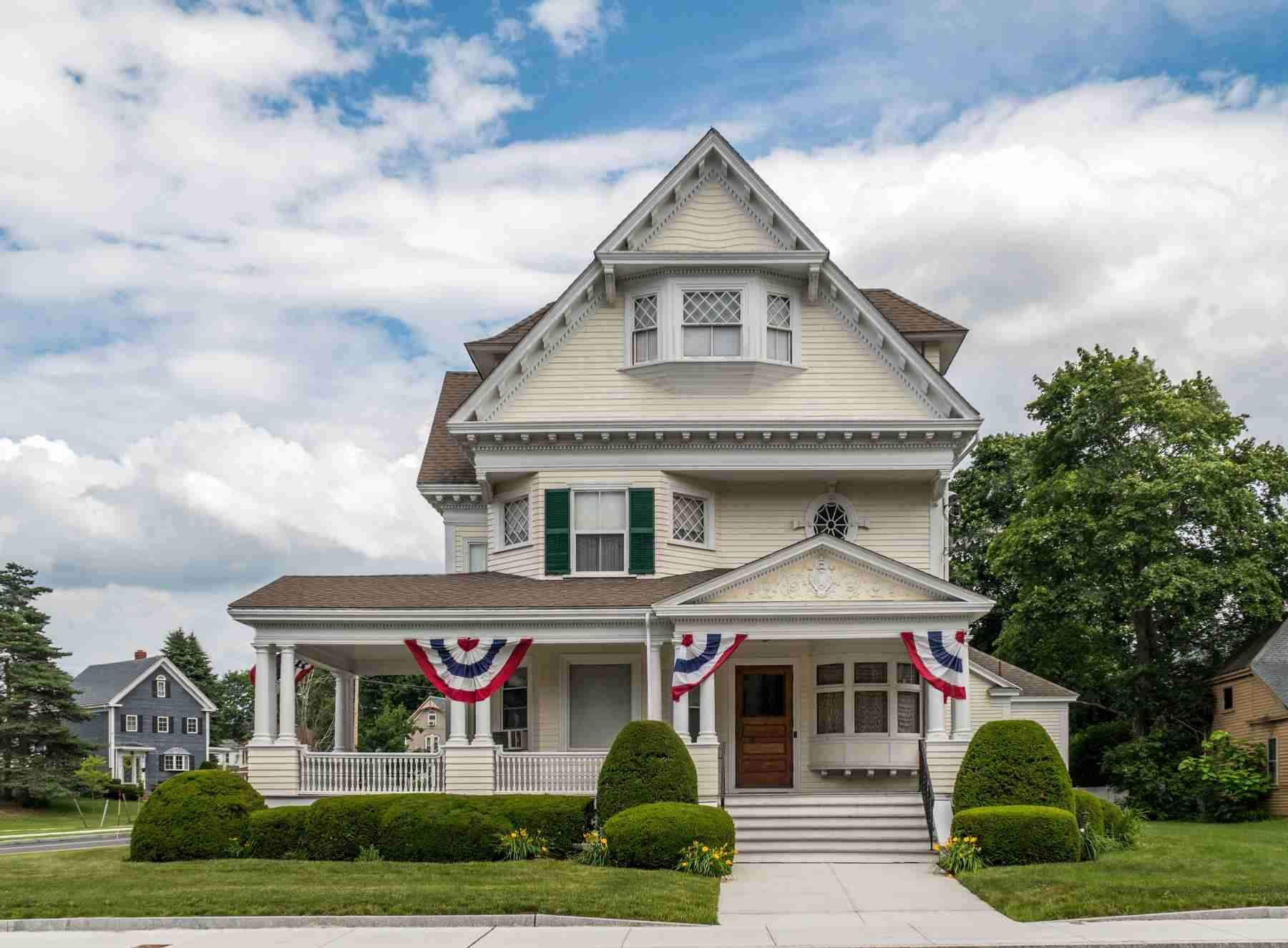 Amesbury, Ma | Paul C. Rogers Family Funeral Homes