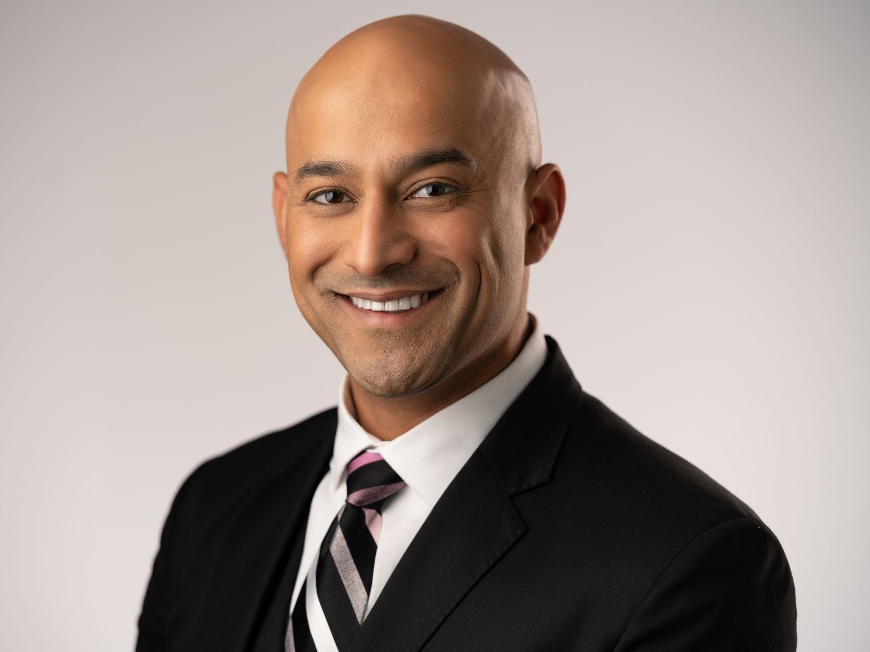 Dr. Shukoor