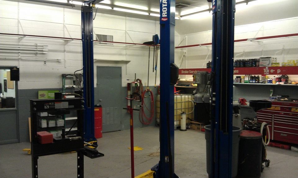 Auto Shop Jack | Wall Automotive & Wall Automotive Parsippany