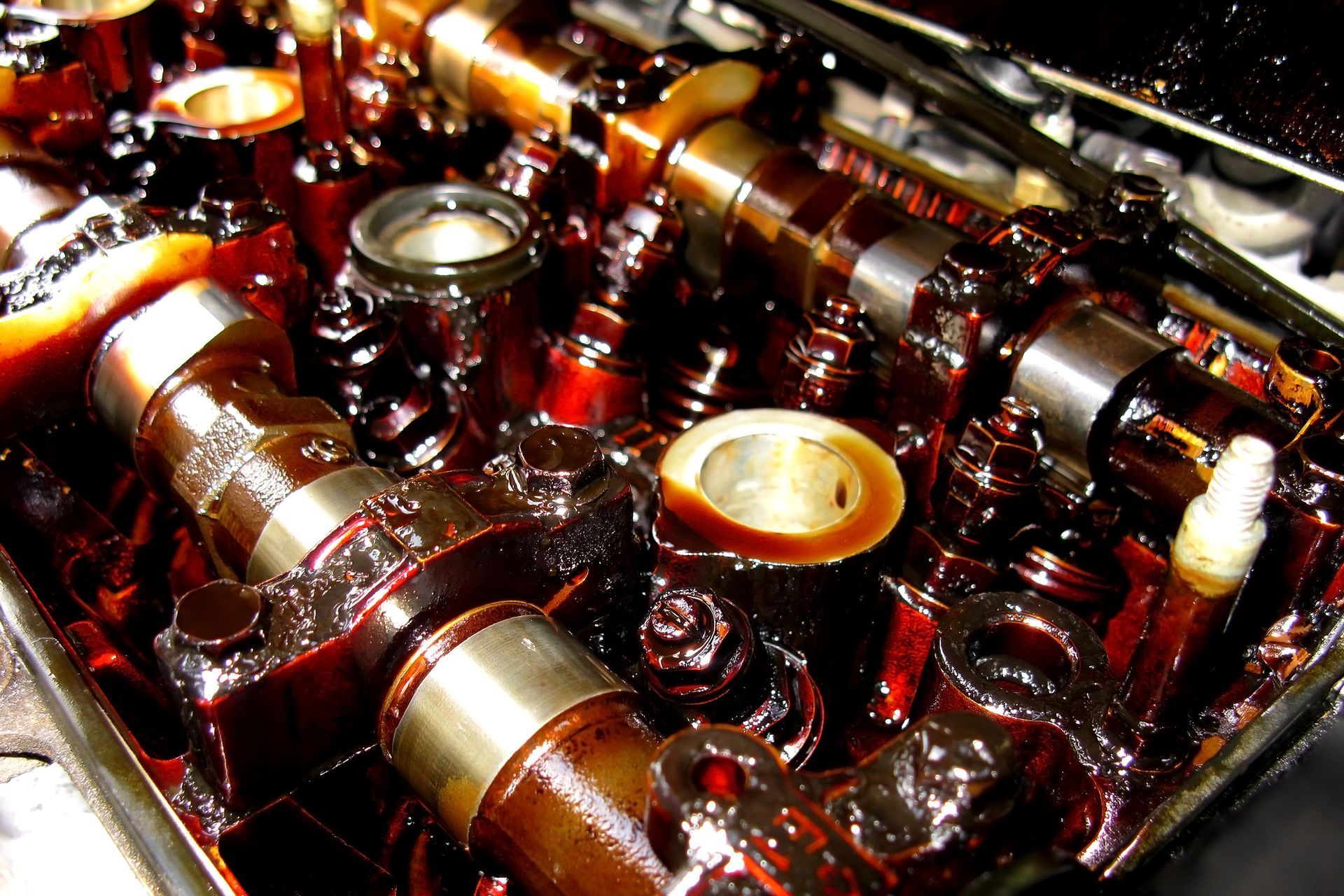 Why Skipping an Engine Oil Change Costs More Than You Think | Pinnacle Automotive