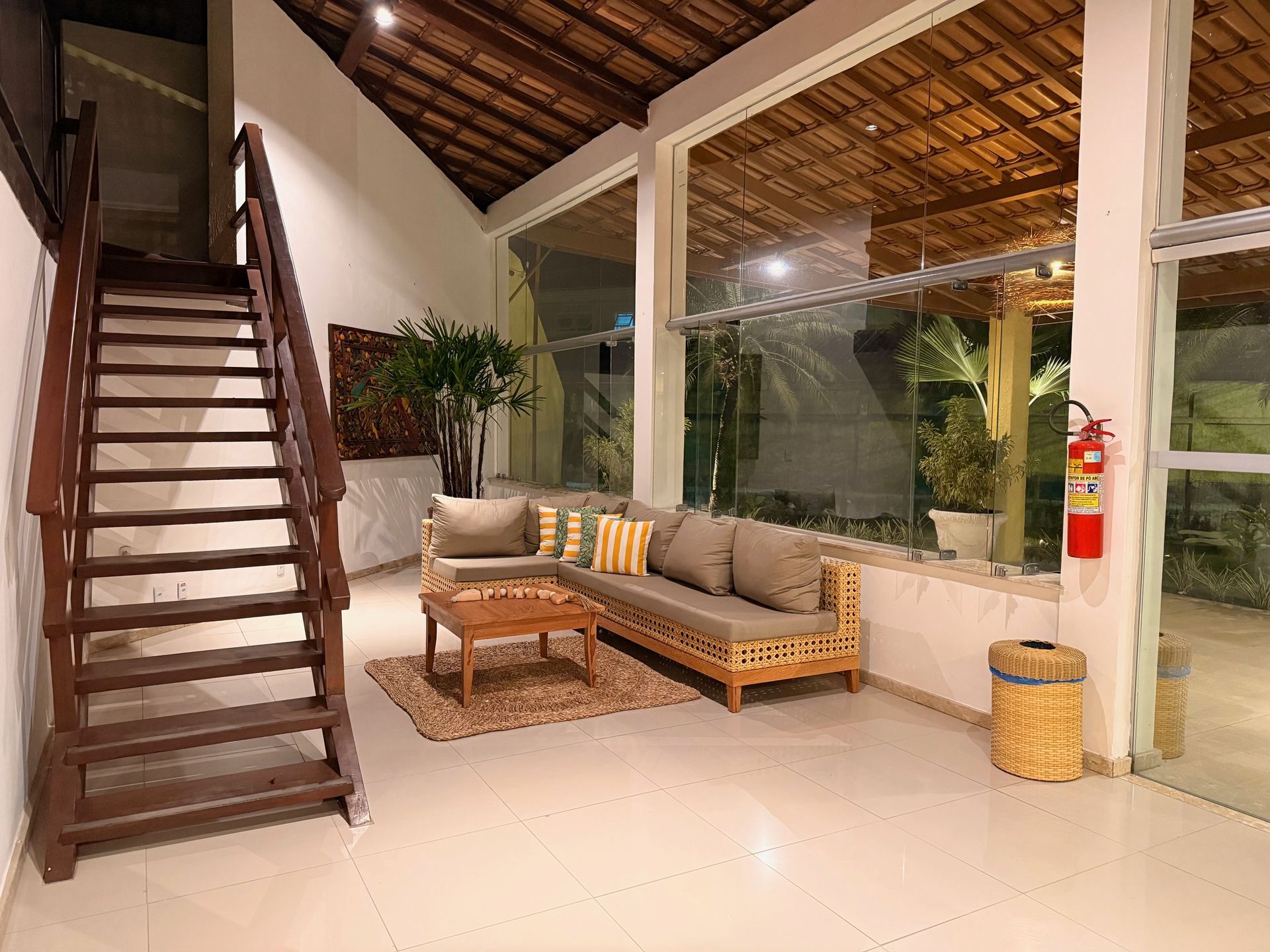 Piscina Hotel Girassol