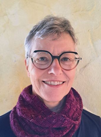 Ruth Binder - Dirigentin Ruth Binder
