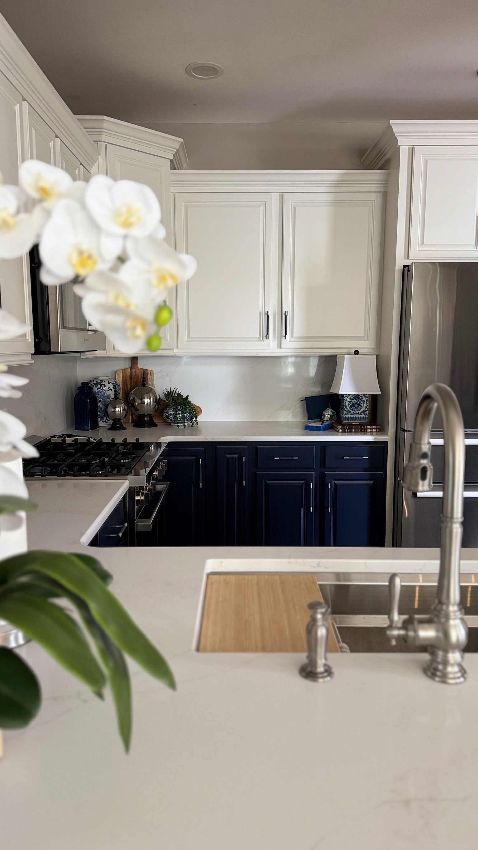 kitchen renovation - AFTER photo - Lapp Cabinet Coatings
